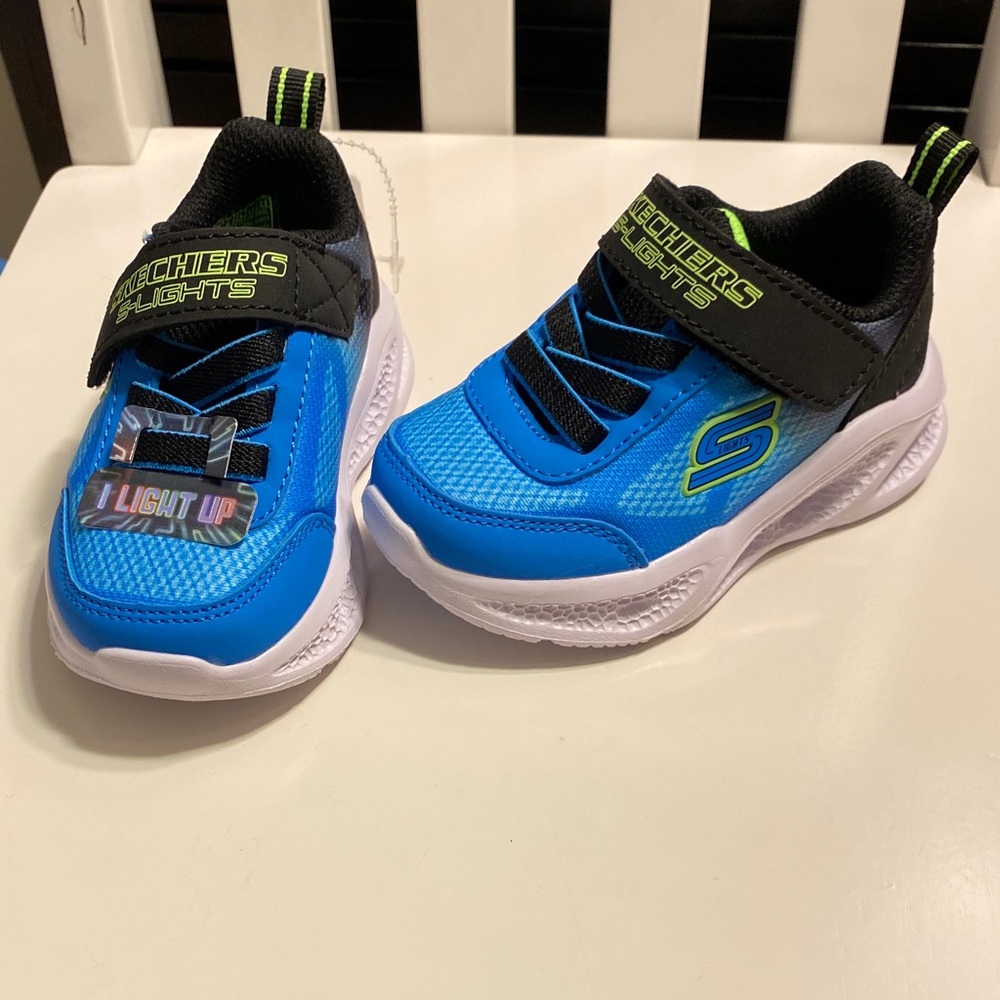 Skechers Kids' Blue and Black Light-Up Sneakers